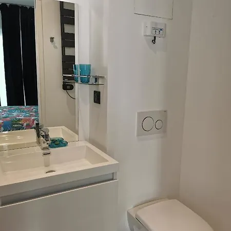 Meublee Independante Apartment Charbonnieres-les-Bains